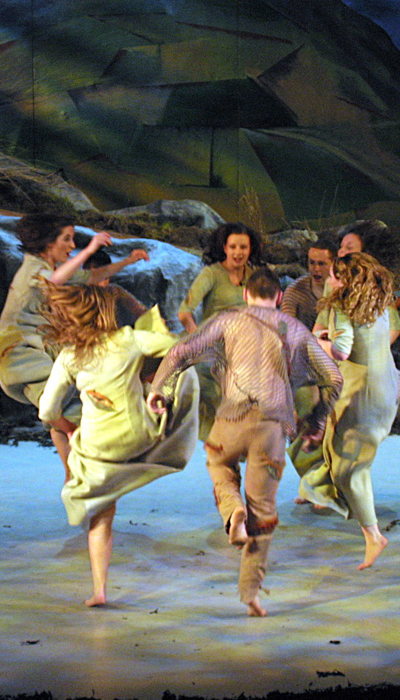 Oileansiamsa Dancinginacircle 1