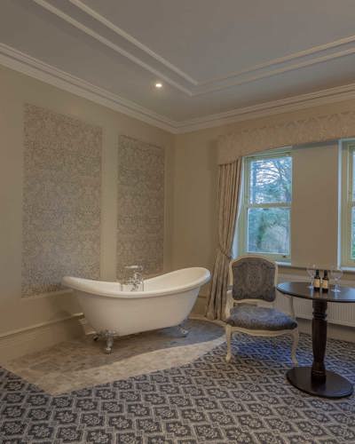 Luxury hotel room with bath in room in kerry ireland
